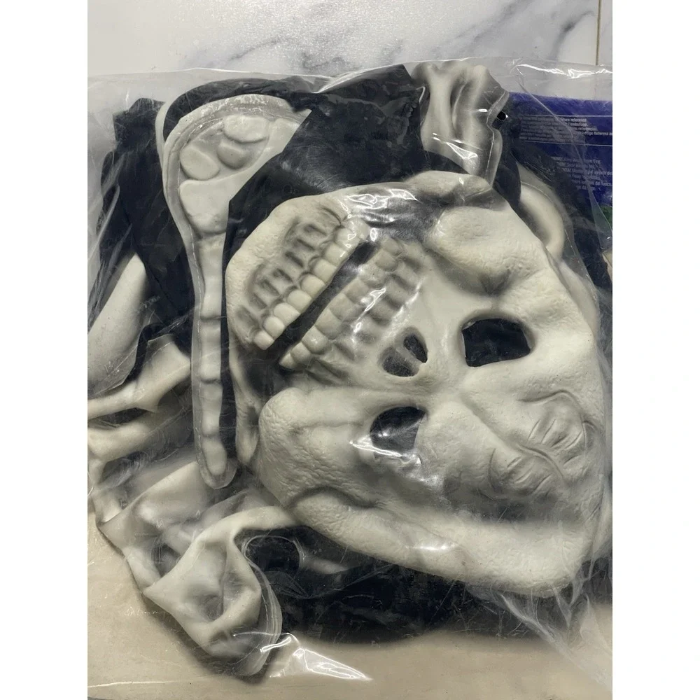 3-D Skeleton Glow In The Dark Halloween Costume Size Petite Small‎ 4-6 - Picture 3 of 3